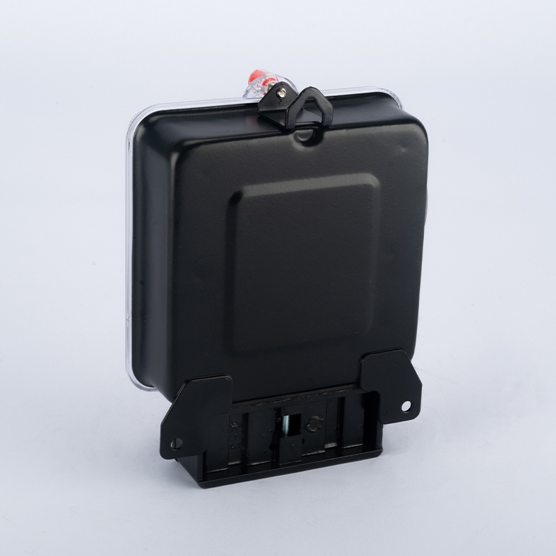 DDS1531單相電子式電能表（鐵殼計(jì)數(shù)器/LCD）